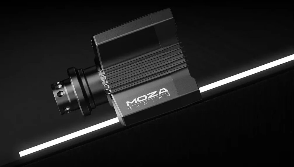 MOZA R5 PC Csomag Kormánnyal és pedálszettel